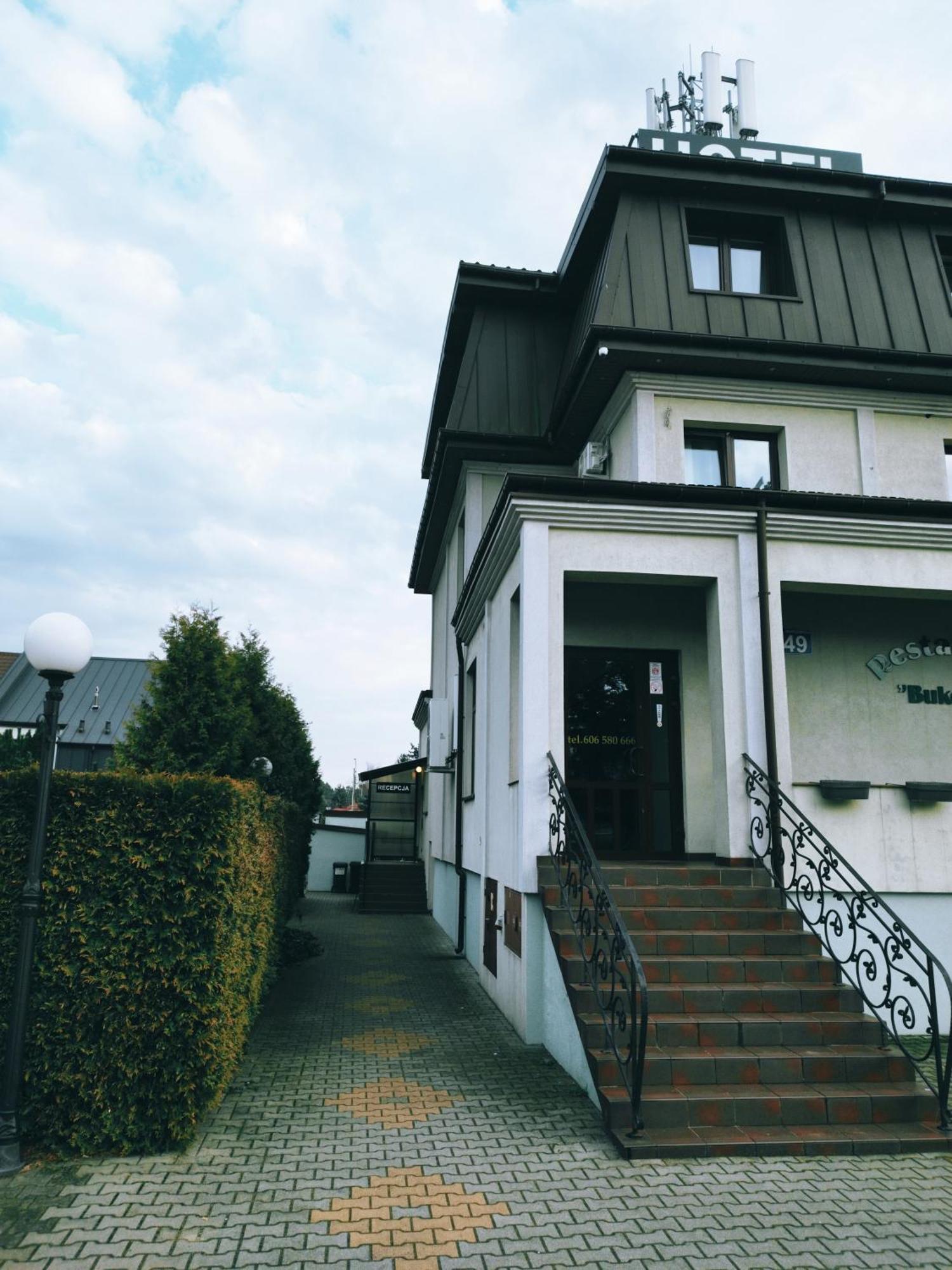 Hotel Bukowiec لوغيونوا المظهر الخارجي الصورة