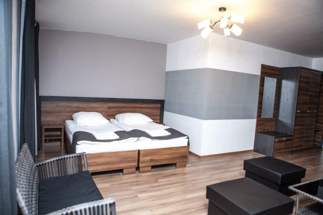 Hotel Bukowiec لوغيونوا المظهر الخارجي الصورة
